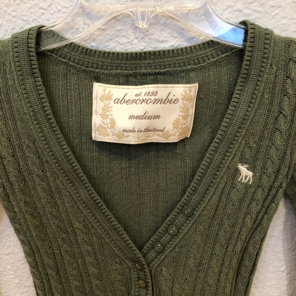 NEW Green Knit Top - Picture 2 of 3